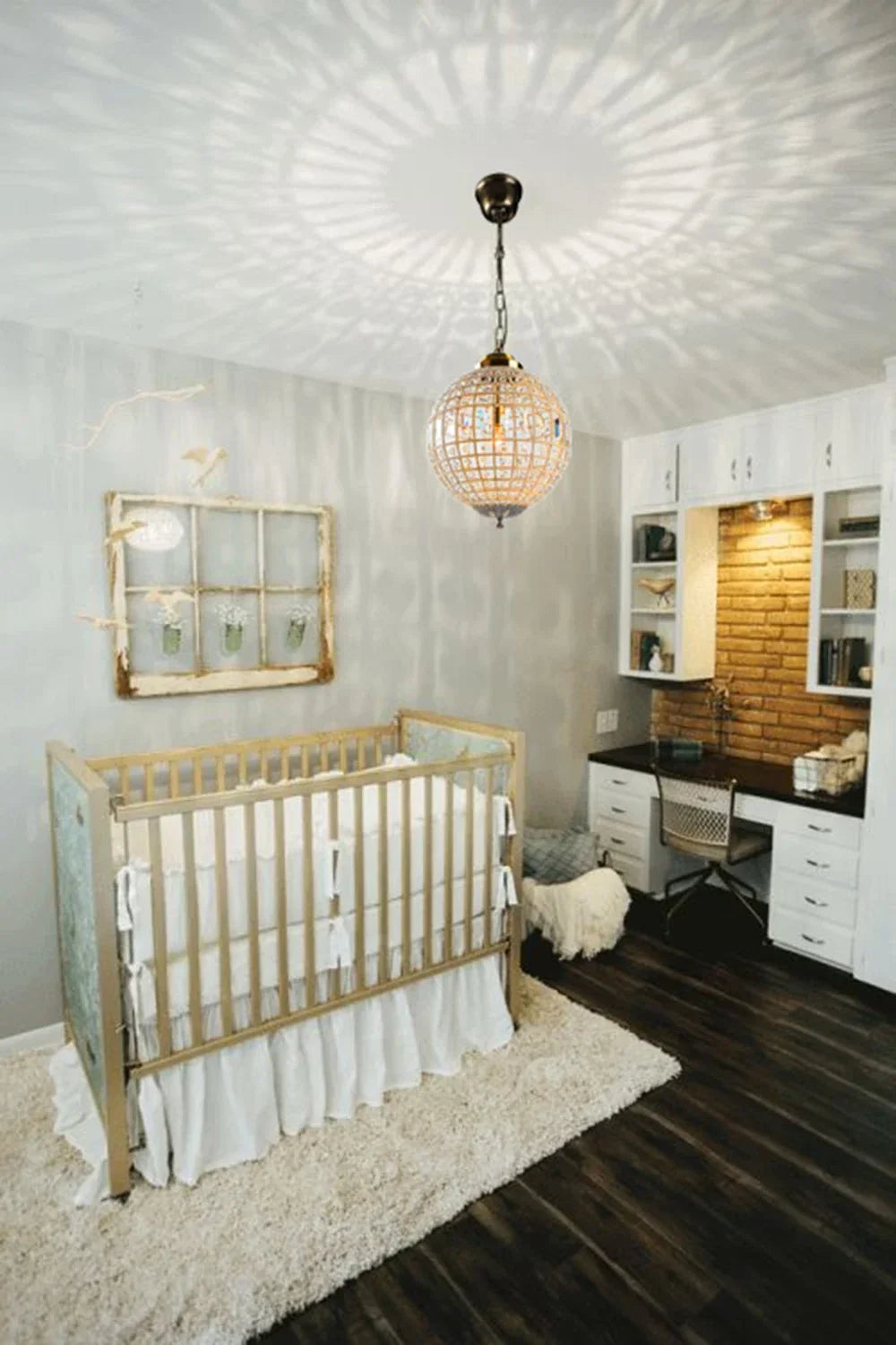 Vintage Crystal Chandelier - Luxurious Retro Orb Design with Exquisite Glass Crystals