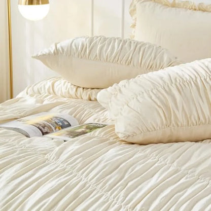 Luxury Farmhouse Comforter Set – Ruched Ruffle Bedding, Ultra-Soft Microfiber for Cozy Style