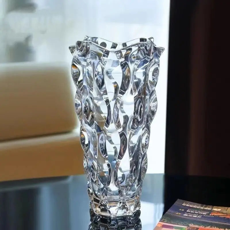 Luxury Crystal Vase With Footed Design - Elegant Tabletop Decor in 13 Stunning Variants