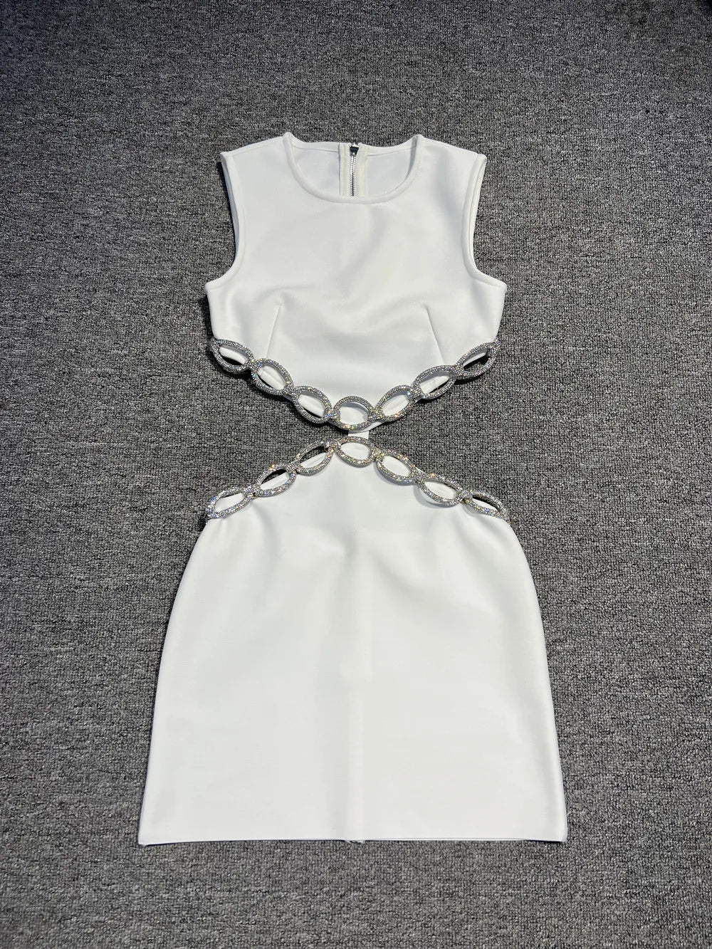 2025 Women Celebrity Sexy Sleeveless Hollow Out Diamonds White Midi Bodycon Dress Elegant Evening Club Party Outfit