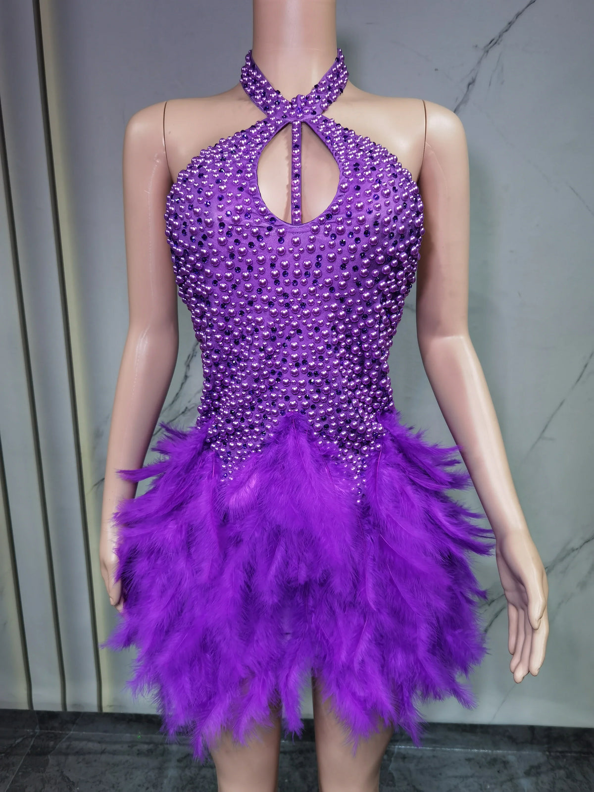 Fashion 2025new sexy Latin dance dress with airy hollow design, feather skirt hanging neck skirt