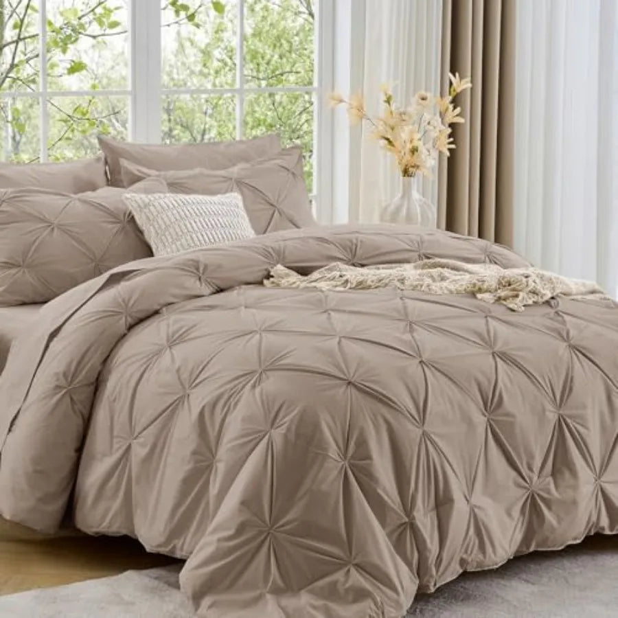 Elegant Pintuck Queen Comforter Set – 7-Piece