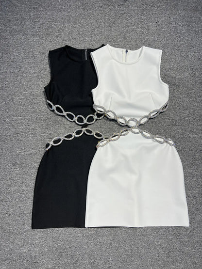 2025 Women Celebrity Sexy Sleeveless Hollow Out Diamonds White Midi Bodycon Dress Elegant Evening Club Party Outfit