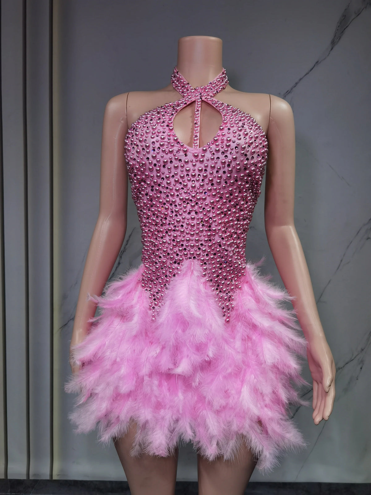 Fashion 2025new sexy Latin dance dress with airy hollow design, feather skirt hanging neck skirt