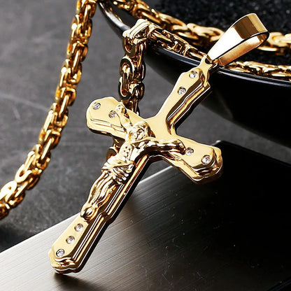 Men's Gold Cross Pendant Necklace