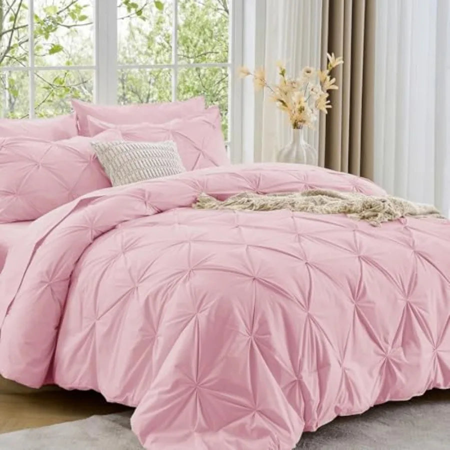 Elegant Pintuck Queen Comforter Set – 7-Piece