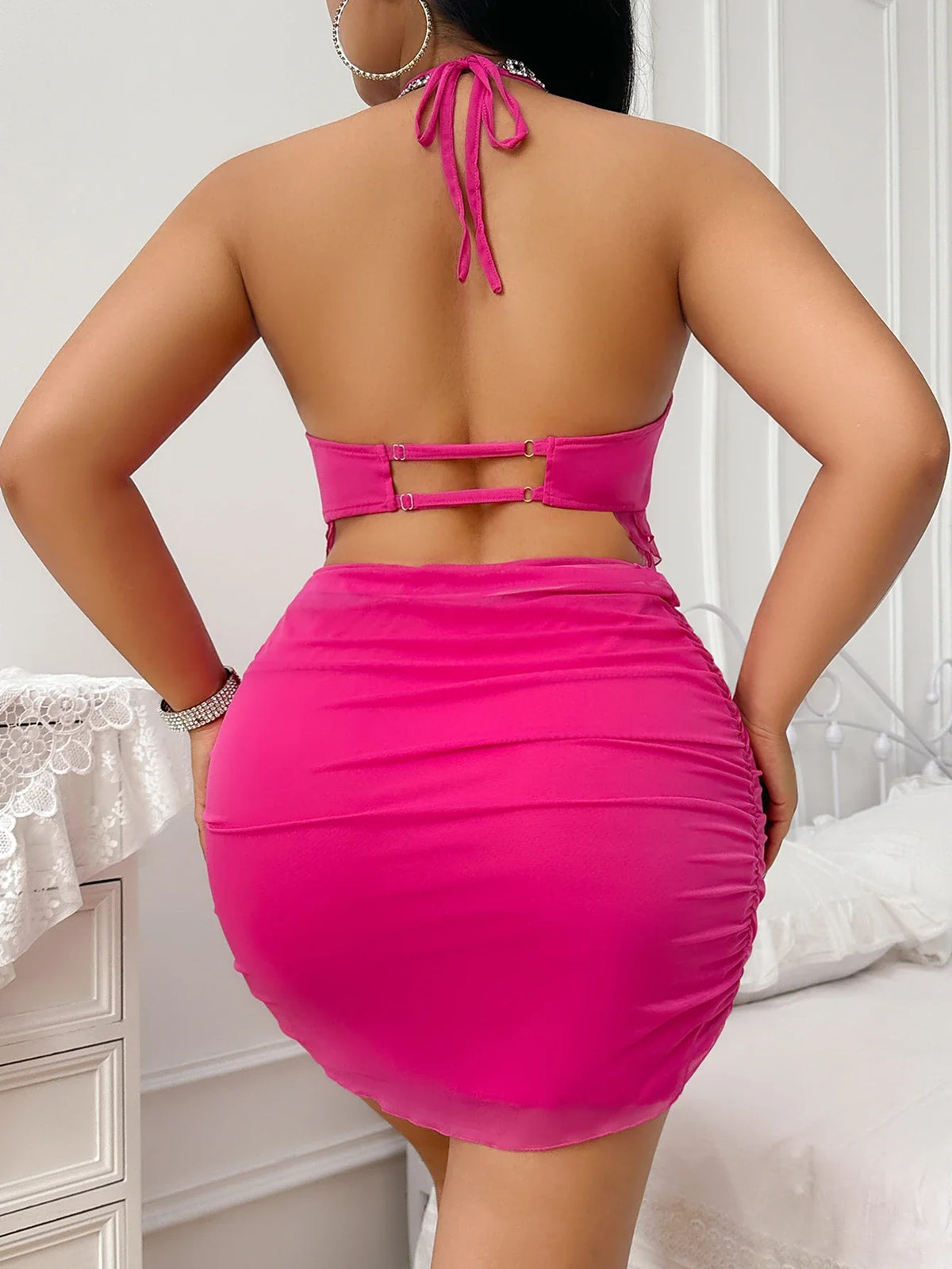 Women's strapless sexy dress, European and American slim fit spicy girl style deep V-strap design dress