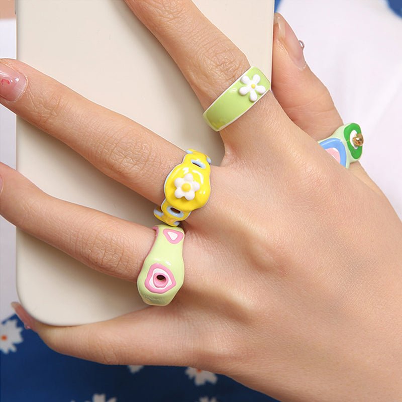 Blooming Rose In Green Y2K Rings