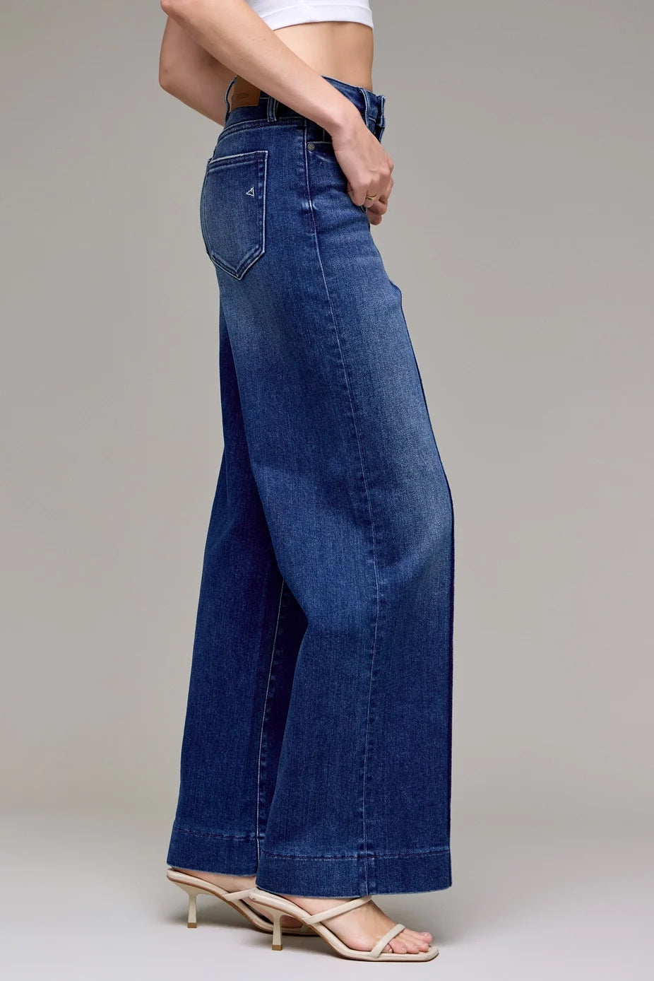 Pintuck 32" - Dark Wash High Rise Wide Leg