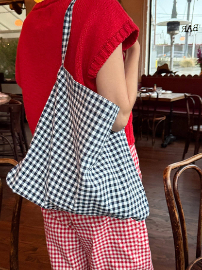 Happy Carry Bag: Black Gingham