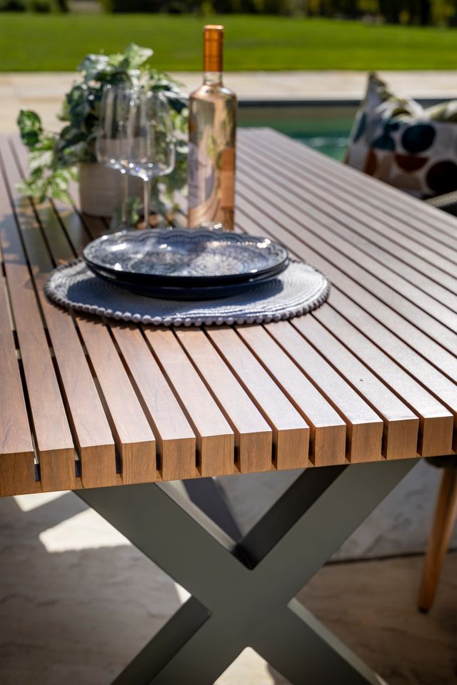 Hartman Eden 6 Seat Rectangular Dining Set in Juniper / Acacia