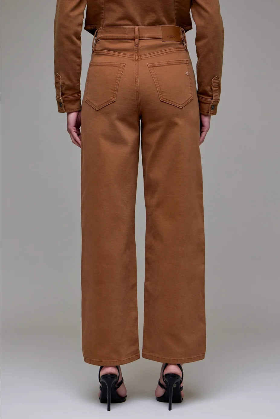 Logan 31" - Stretch High Rise Relaxed Dad Jean