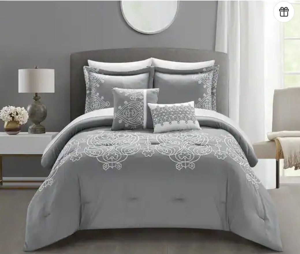 Queen/King Microfiber 6-Piece Comforter Set, Silver Medallion