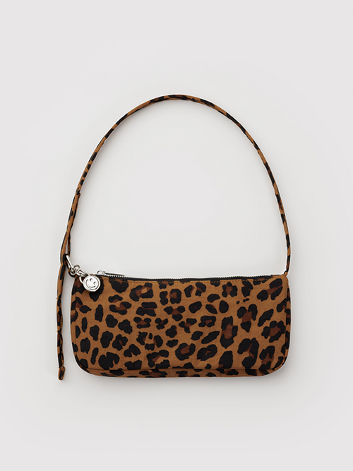 Nylon Pochette: Leopard