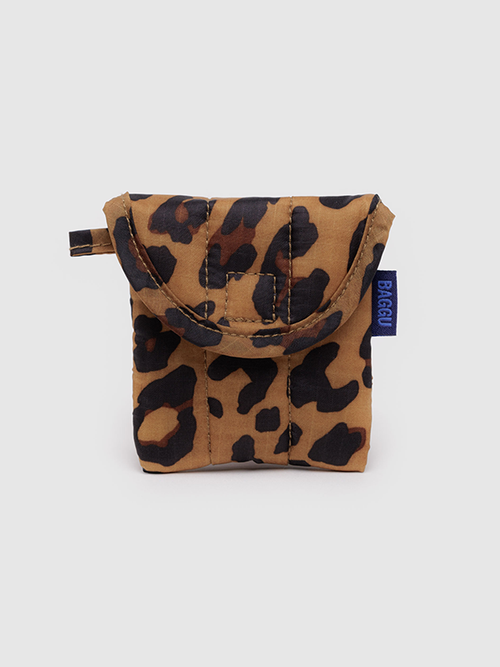 Puffy Earbuds Case: Leopard