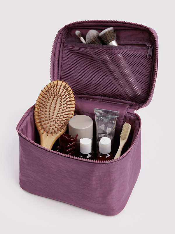 Large Cosmetic Case: Wild Plum