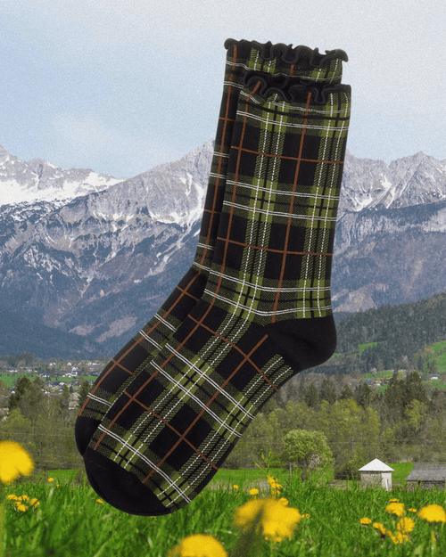 Classic Plaid Lettuce Edge Crew - Navy