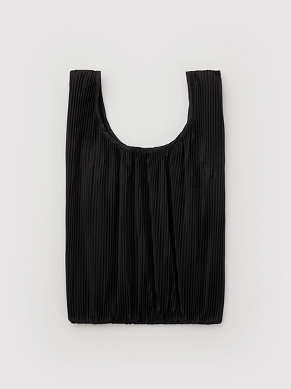 Pleated Baggu: Black (FINAL SALE)