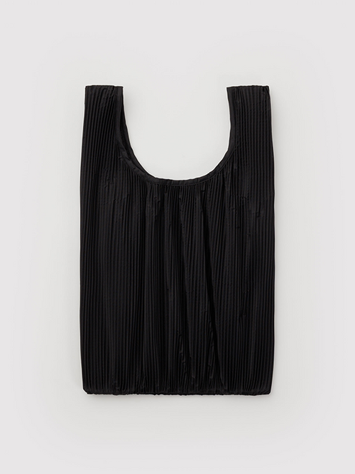 Pleated Baggu: Black (FINAL SALE)