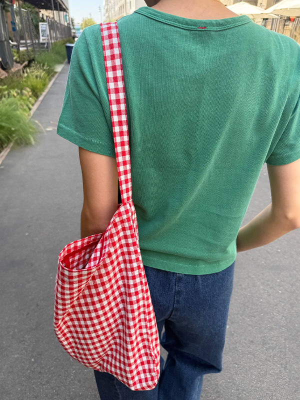 Happy Carry Bag: Red Gingham