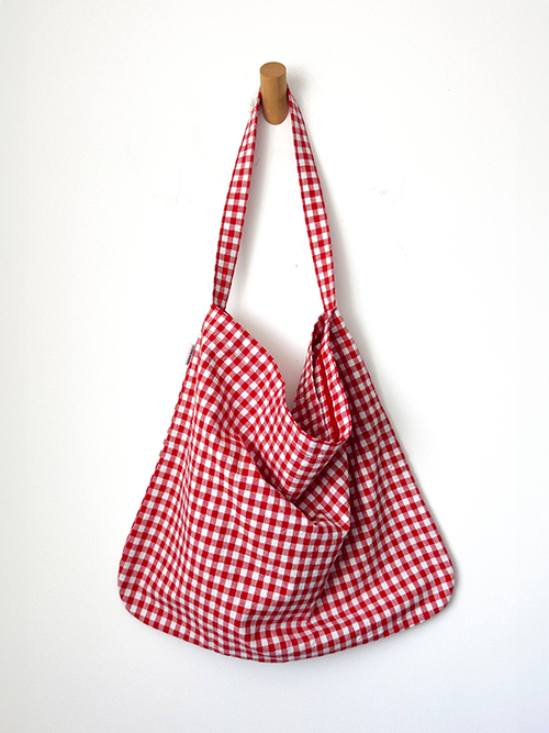Happy Carry Bag: Red Gingham