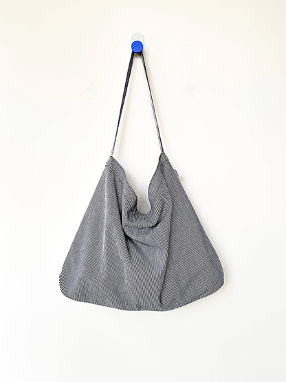 Happy Carry Bag: Blue Stripe
