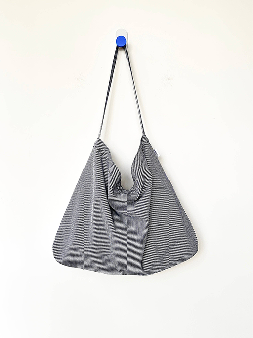 Happy Carry Bag: Blue Stripe