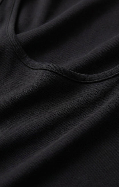 Vale Scalloped Tank- Black