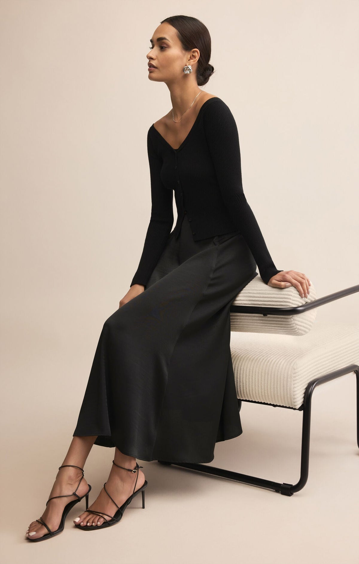 Northpointe Midi Skirt Black