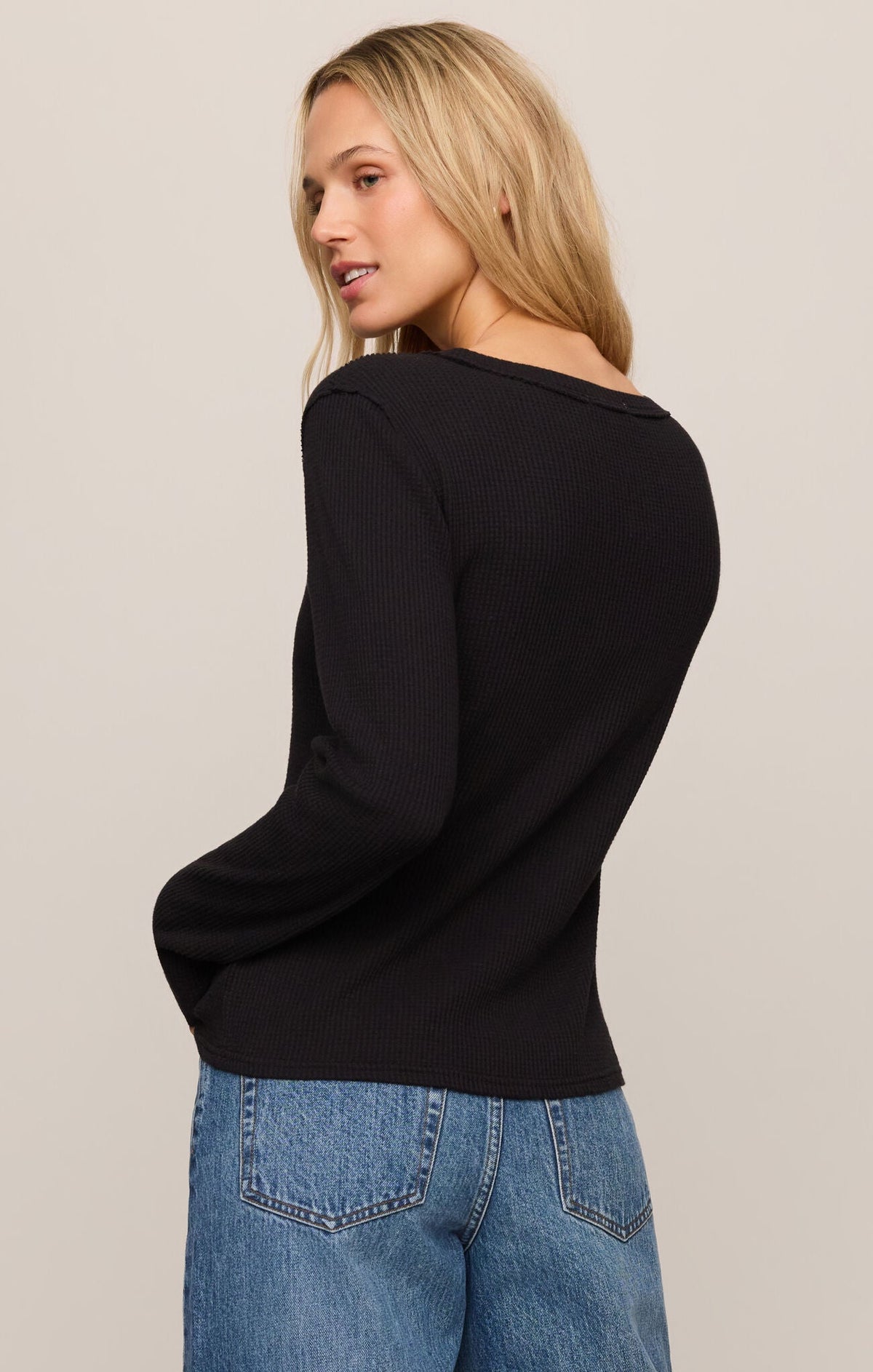Arlet Mini Thermal Top - Black