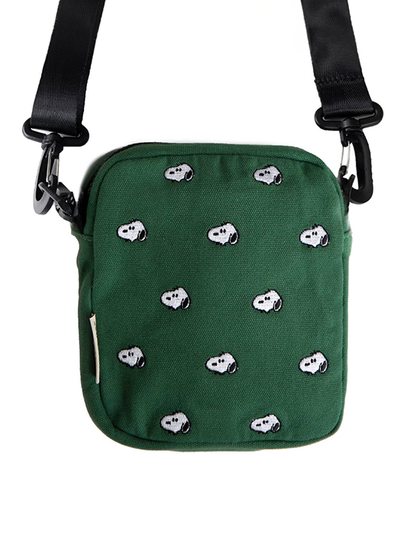 Snoopy Embroidered Crossbody Bag: Snoopy Forest